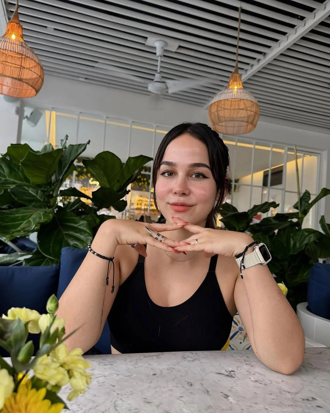 Estefania escort Medellín